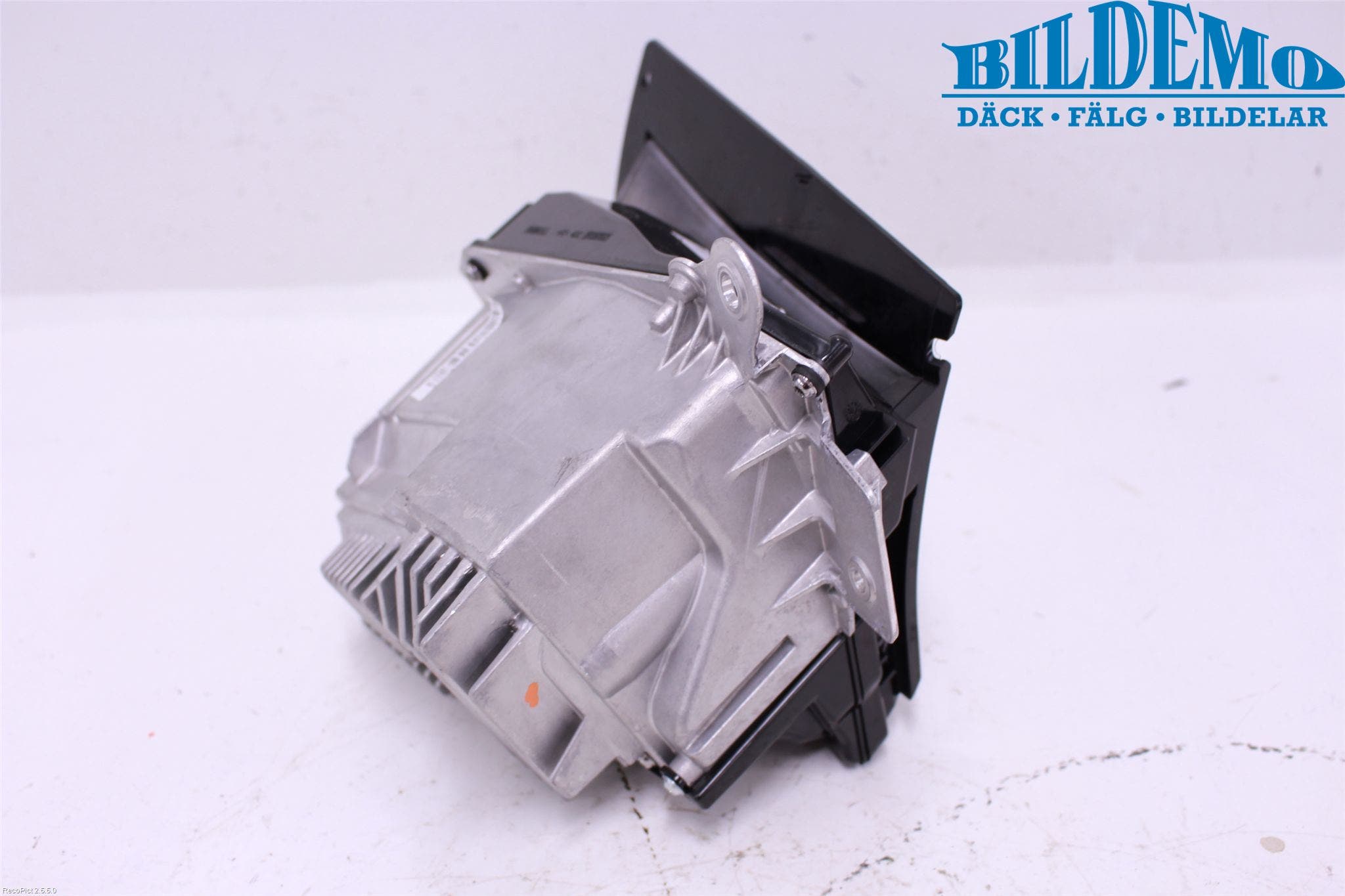 BMW 4 F32/F33/F82/F83 13-20 Bildskärm