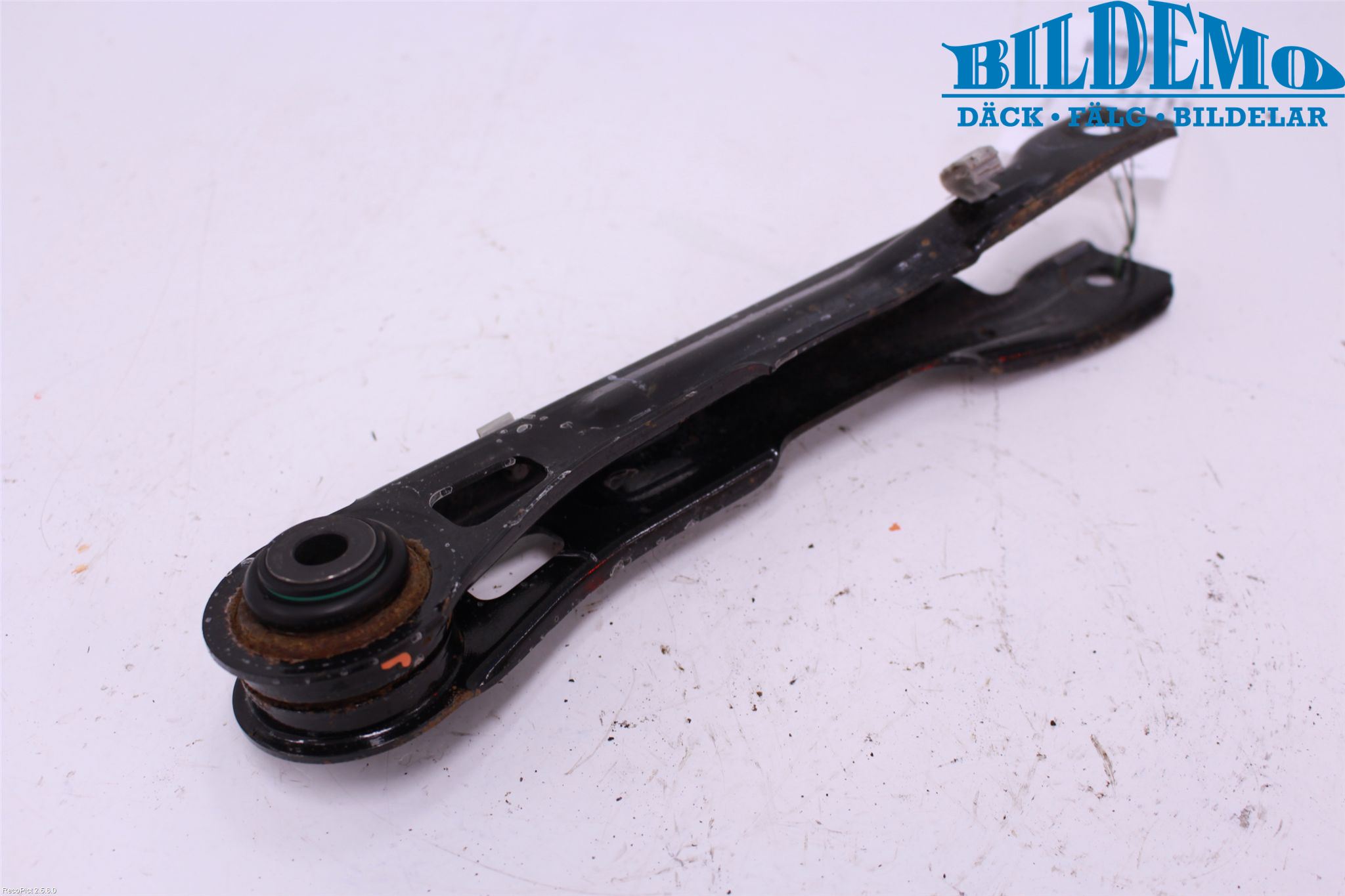 BMW X1 E84 10-15 Bärarm Bak Övre Vänster