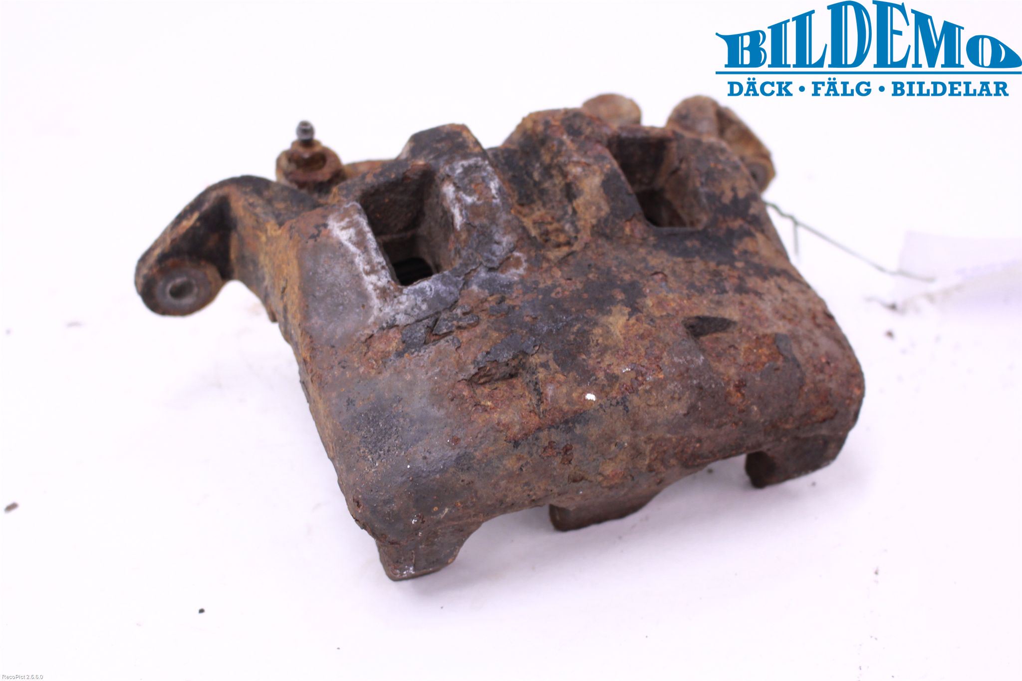 Nissan NAVARA 05-16 Bromsok Fram Vänster