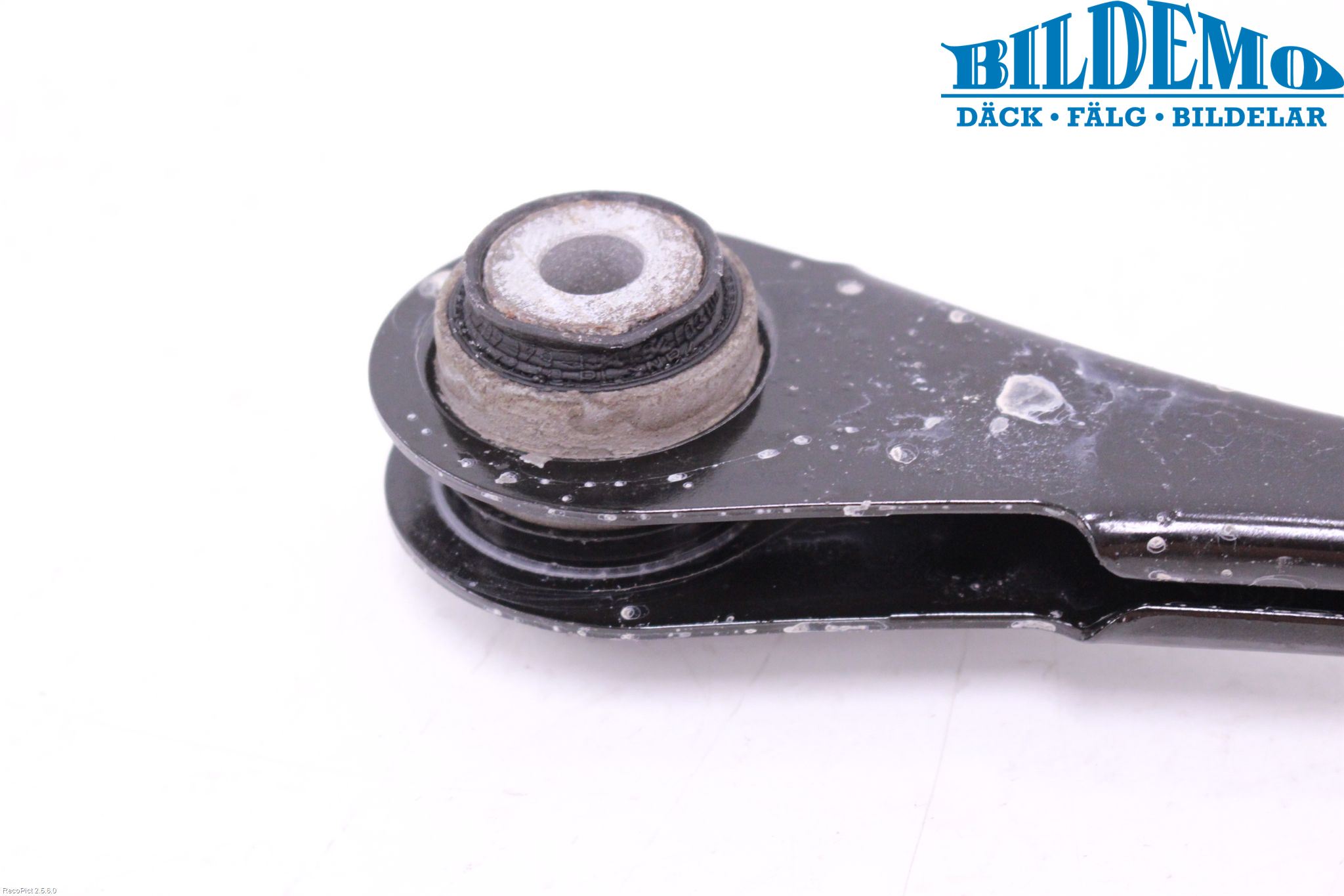 BMW 3 F30/F31/F80 12-19 Bärarm Bak Höger