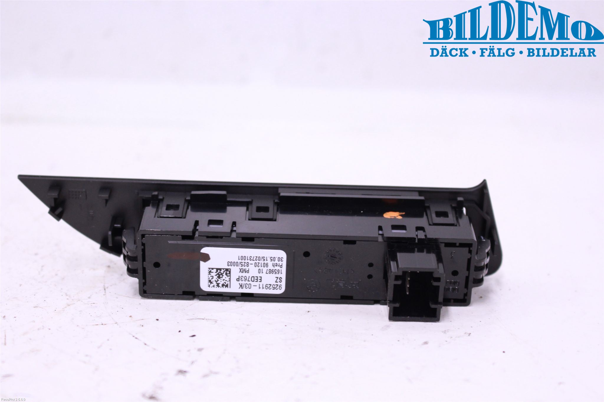 BMW 1 F20/F21 11-19 Strömställare Antispinn