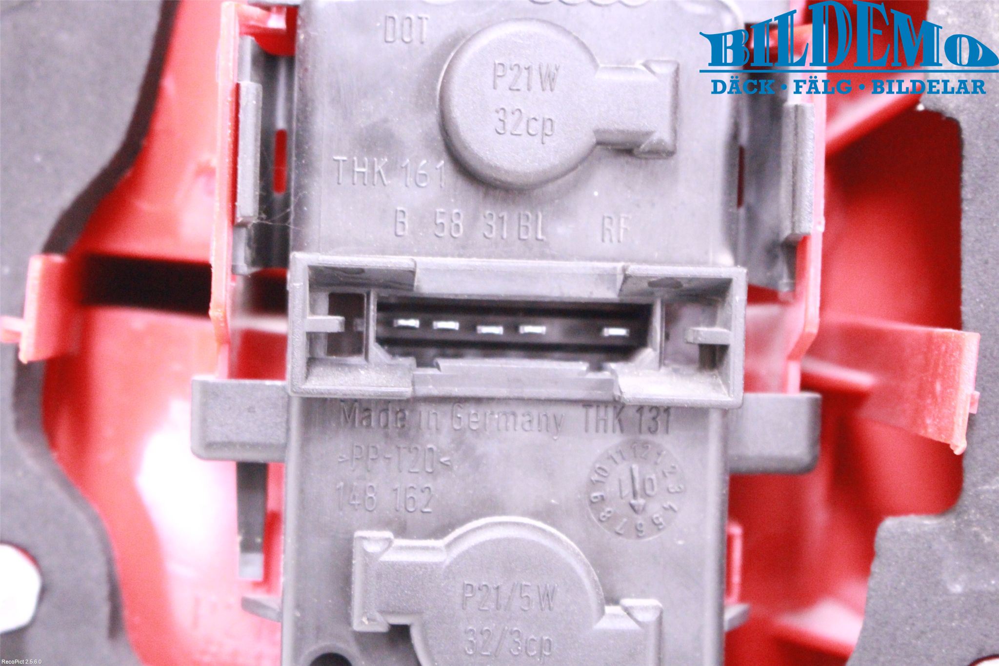 Audi A6/S6     97-05 Bakljus Vänster