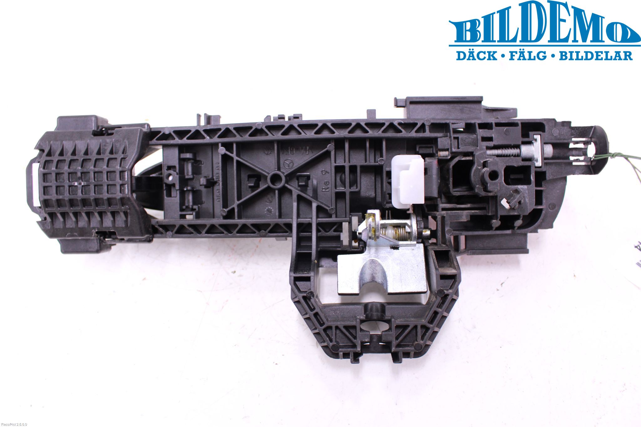 Mercedes-Benz MB CLA-KLASS (C117/X117) 13-19 Dörrhandtag Yttre Hö