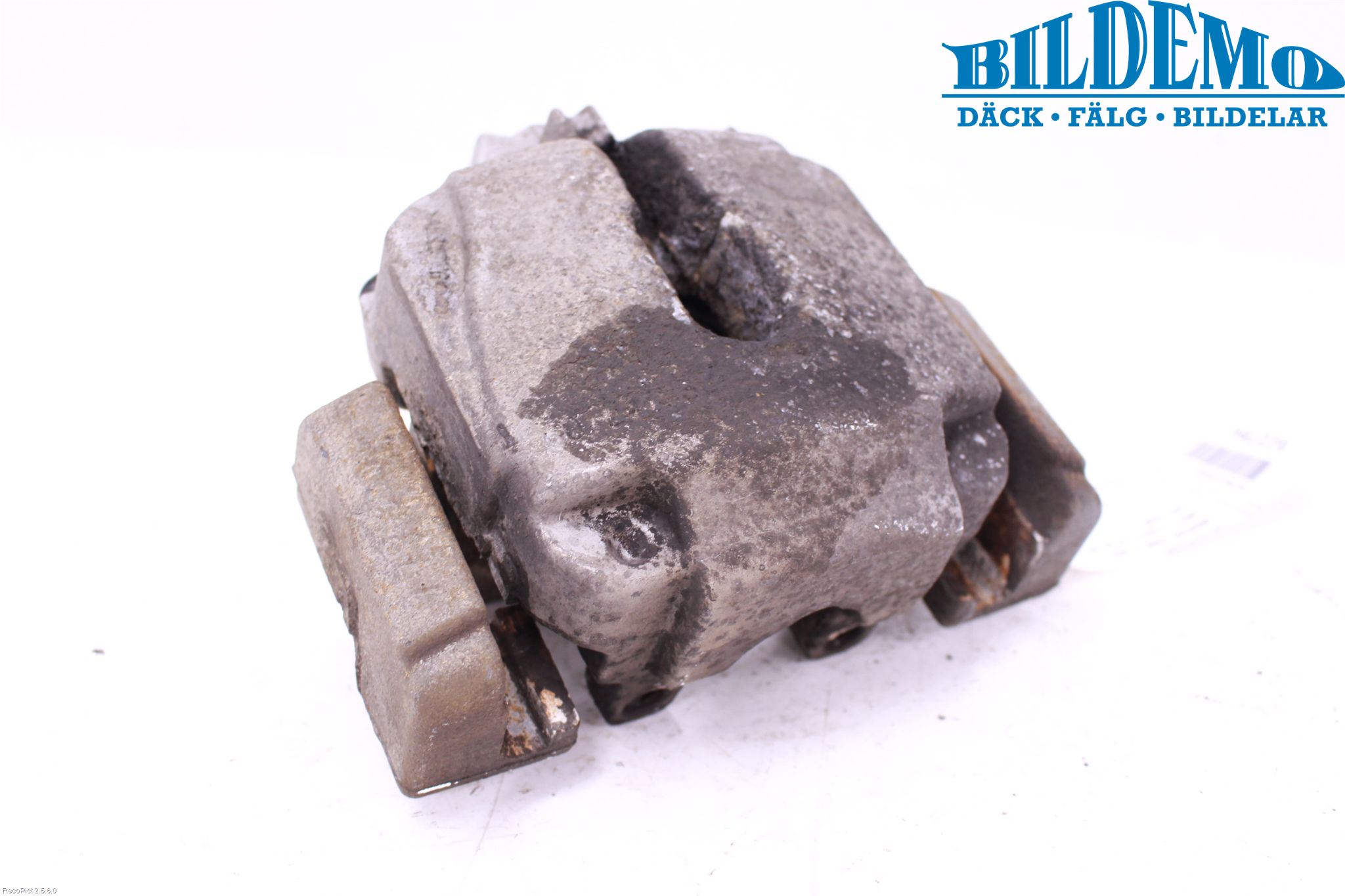 BMW 5 F10/F11/F18 09-17 Bromsok Fram Höger