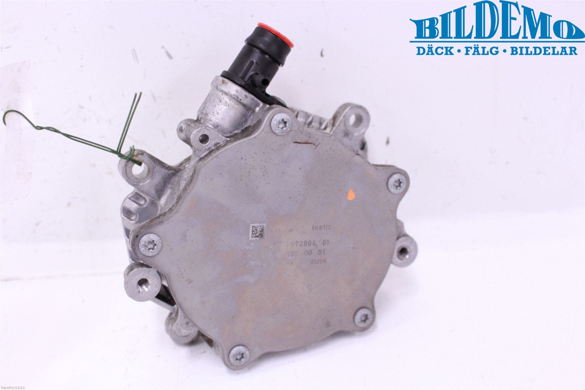 Mercedes-Benz MB E-KLASS (W212) 09-16 Vakuumpump