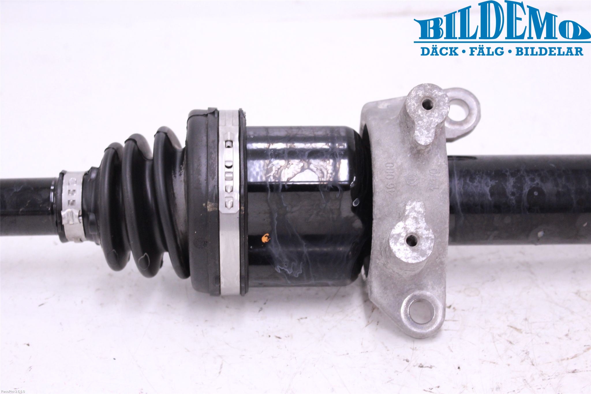 Mini ONE/COOPER 3DR F56 14-24 Drivaxel Fram Höger