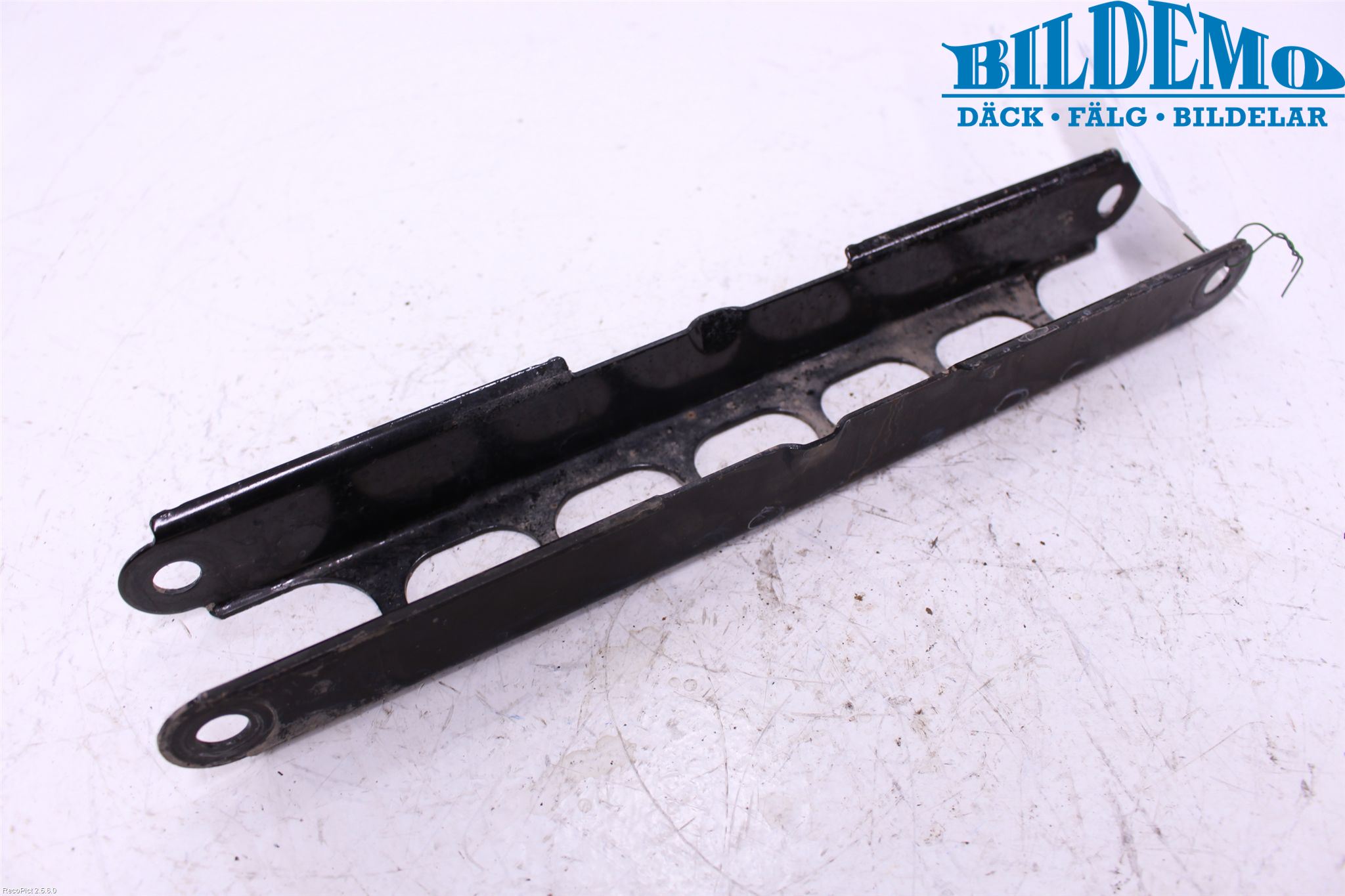 BMW 3 E90/91 SED/TOU 05-12 Bärarm Bak Höger