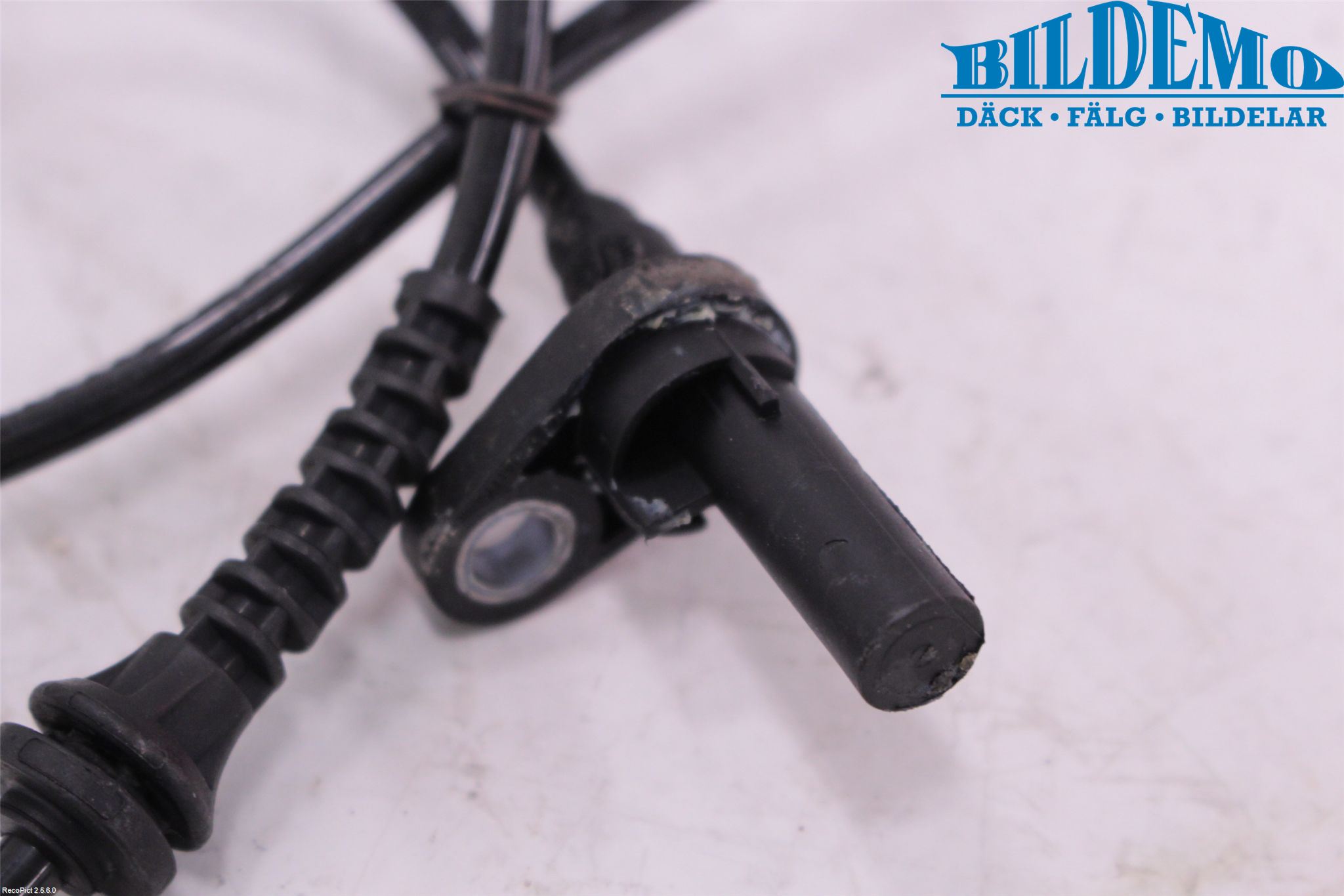 BMW 5 F10/F11/F18 09-17 Abs Sensor