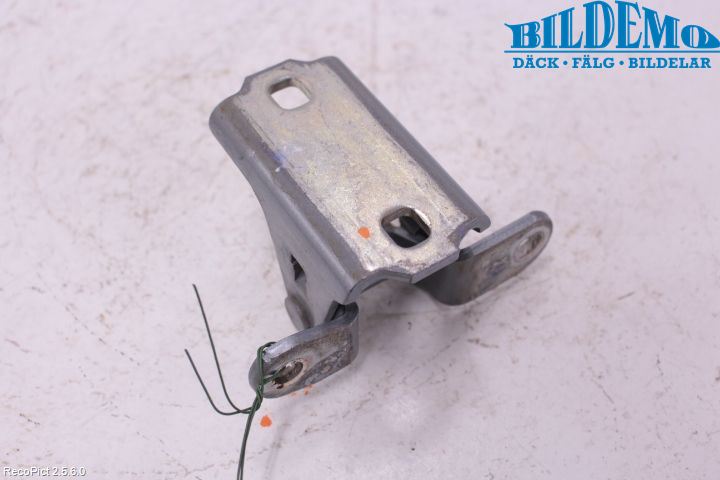 Opel INSIGNIA 09-16 Dörrgångjärn