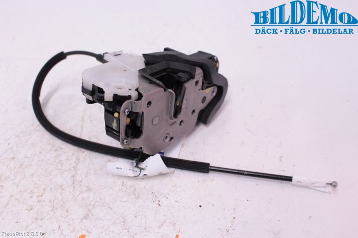 Opel INSIGNIA 09-16 Låskista-Dörrlås