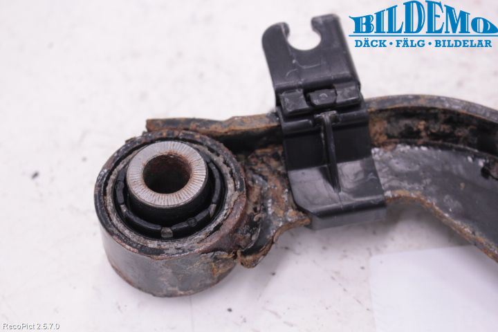 Audi TT/TTS 07-14 Bärarm Bak Vänster