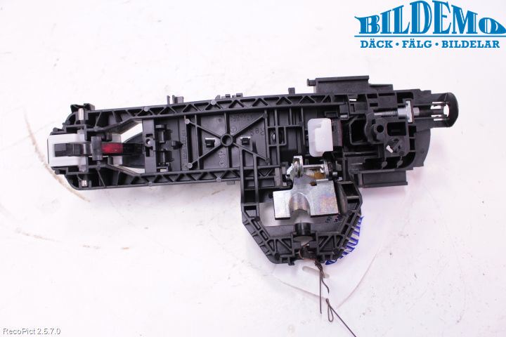 Mercedes-Benz MB GLK-KLASS (X204) 08-16 Dörrhandtag Yttre Hö