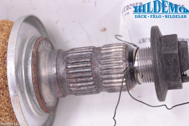 Opel INSIGNIA 09-16 Drivaxel Bak Vänster