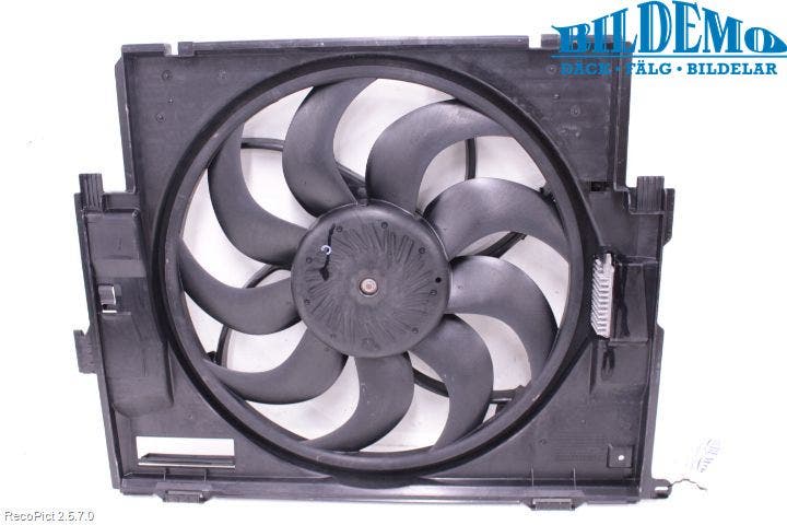 BMW 1 F20/F21 11-19 Kylfläkt El