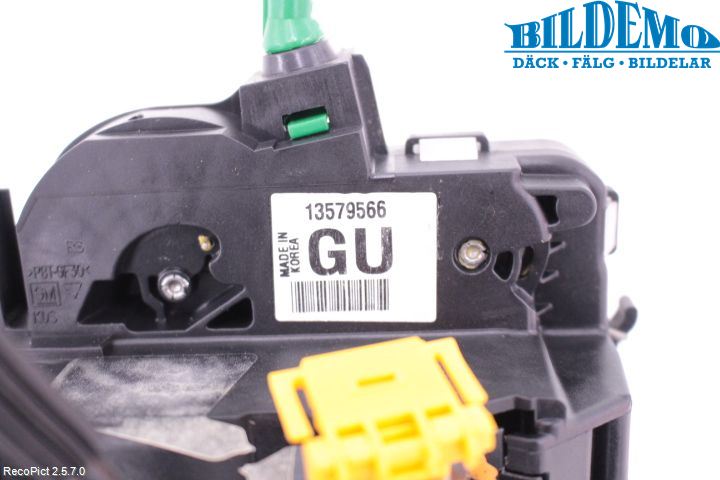 Opel INSIGNIA 09-16 Låskista-Dörrlås