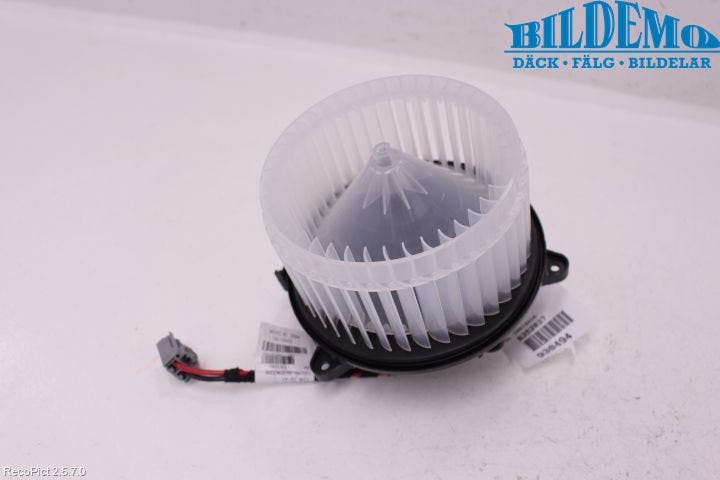 Opel INSIGNIA 09-16 Värmefläkt