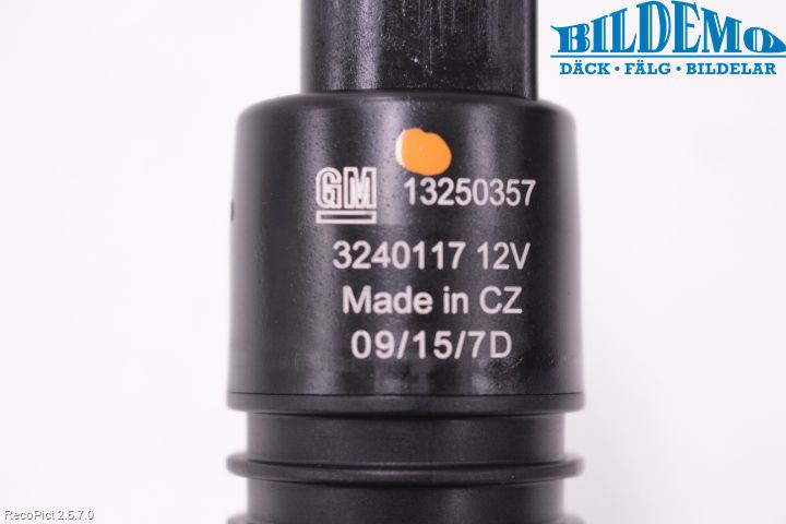 Opel INSIGNIA 09-16 Spolarpump Vindruta