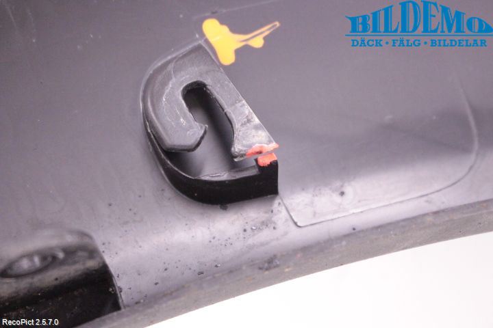 Volvo XC70 01-04 Skärmbreddare