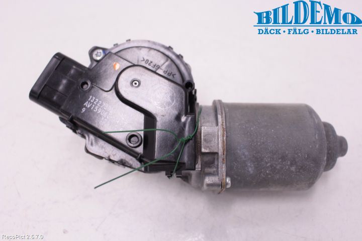 Opel INSIGNIA 09-16 Torkarmotor Vindruta