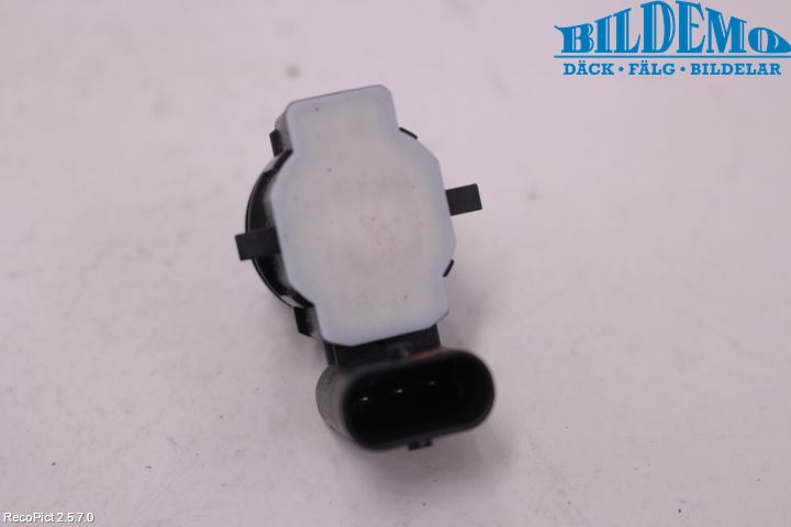 BMW 1 F20/F21 11-19 Parkeringshjälp Backsensor