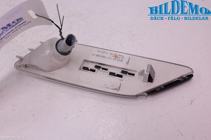Mini COOPER CLUBMAN F54 16- Blinkers Sidoblinkers Hö