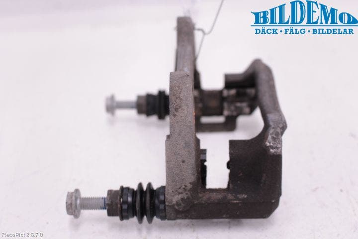 Mini COUPE R56 05-14 Bromsokshållare