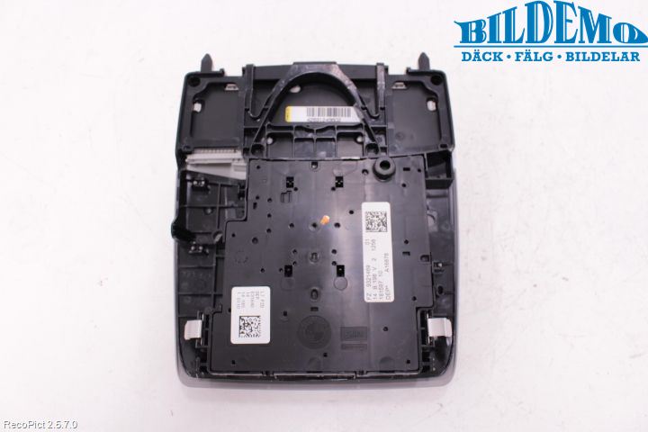 BMW 3 F30/F31/F80 12-19 Innerbelysning