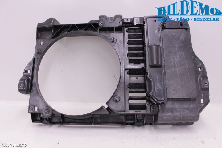 Peugeot 407 Kylfläktkåpa