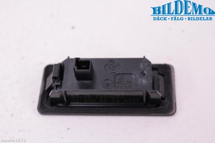 BMW 3 F30/F31/F80 12-19 Skylt Belysning