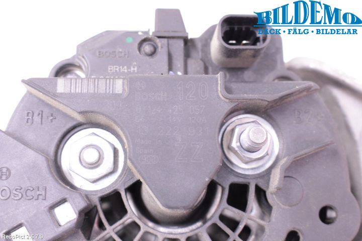 Opel CORSA D 07-14 Generator