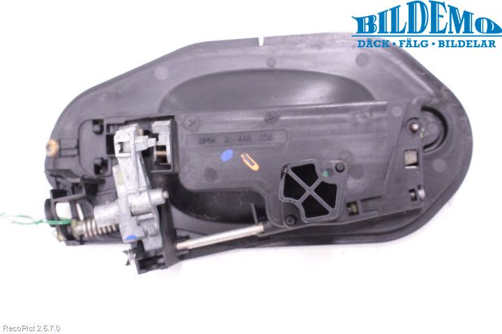 BMW X3 E83     03-10 Dörrhandtag Yttre Hö