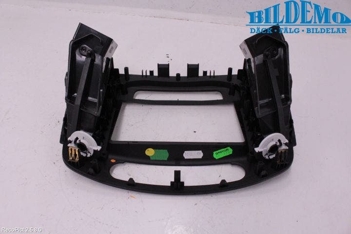 Opel INSIGNIA 09-16 Instrumentbräda Inlägg-Dekorlist