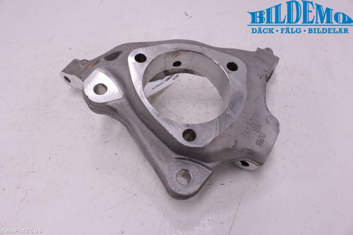 Opel INSIGNIA 09-16 Styrspindel Lagerhus Vä