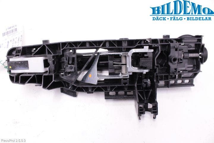 Mercedes-Benz MB C-KLASS (W205) 14-21 Dörrhandtag Yttre Hö