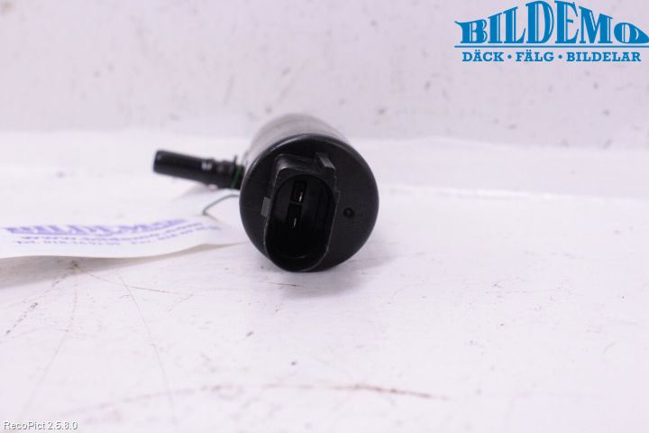 BMW 5 F10/F11/F18 09-17 Spolarpump Högtryck