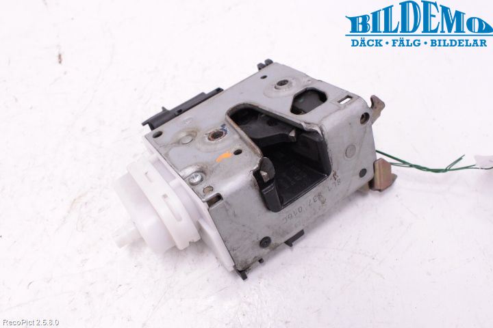 Audi A3/S3     96-03 Låskista-Dörrlås