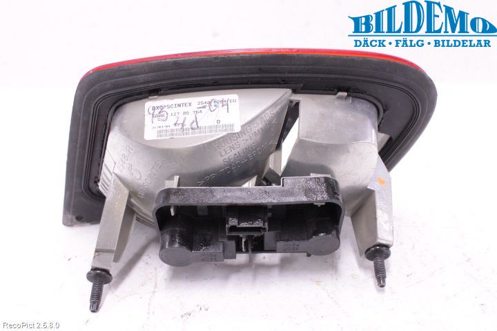 Saab 9-3 VER 2 Bakljus Lucka Hö