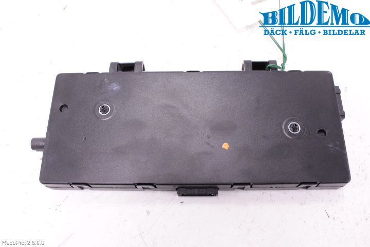 BMW X1 E84 10-15 Antennförstärkare