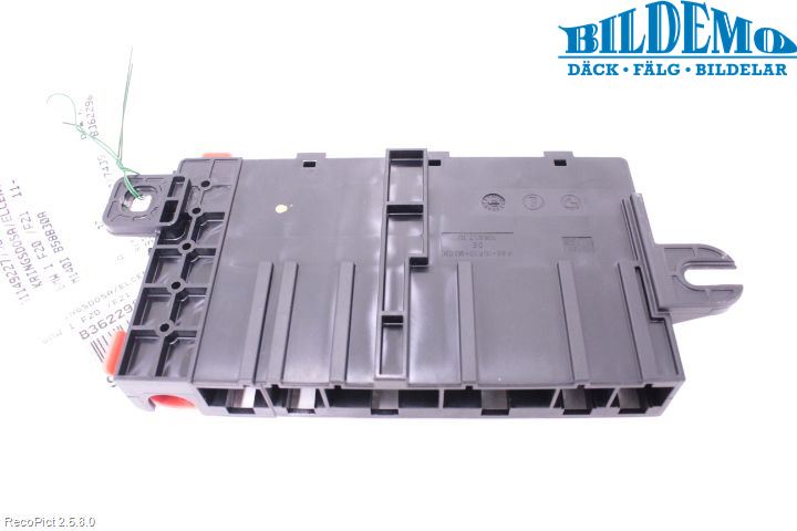 BMW 1 F20/F21 11-19 Säkringsdosa-Elcentral