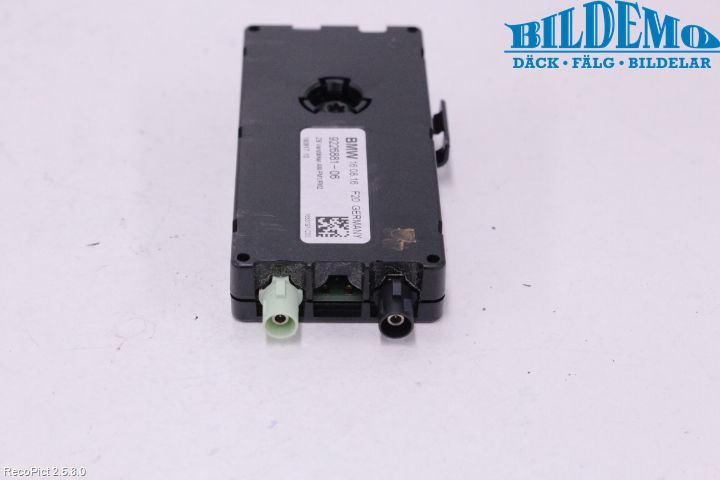 BMW 1 F20/F21 11-19 Antennförstärkare