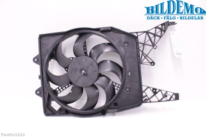 Opel CORSA D 07-14 Kylfläkt El