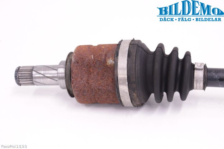 Opel CORSA D 07-14 Drivaxel Fram Höger