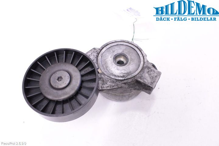 Saab 9-5     06-10 Remspännare