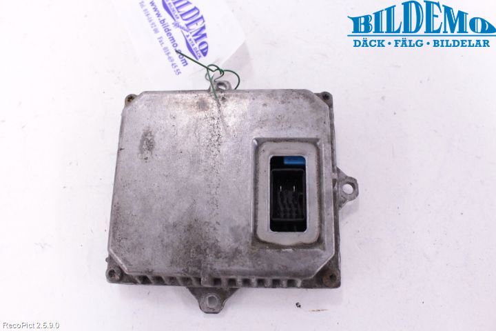 Ford MONDEO     01-06 Styrenhet Strålkastare