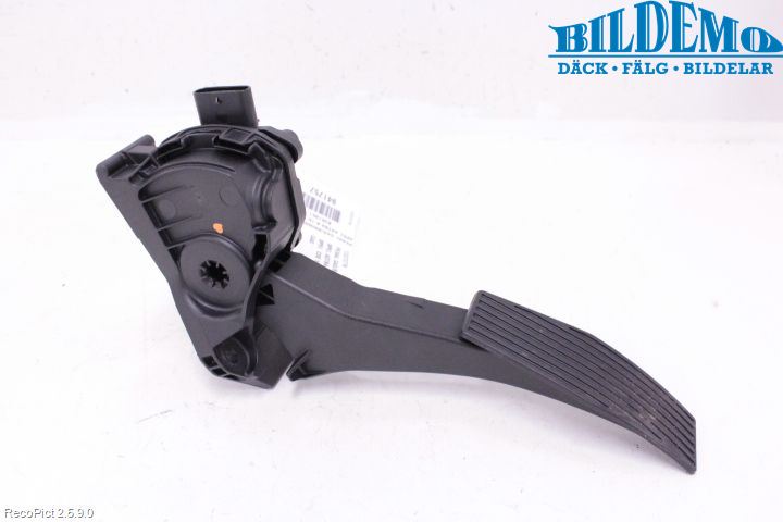 Opel ASTRA K 16-22 Pedal Gas-Broms-Koppling