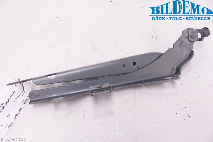 Volvo S60 05-10 Huvgångjärn