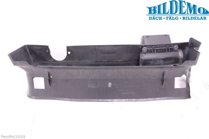 Volvo S40 04-07 Deflektor Plåt-Plast Kylning