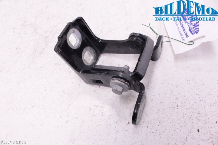 Opel INSIGNIA 09-16 Dörrgångjärn