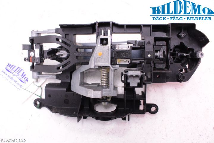 BMW 5 GT F07 09-17 Dörrhandtag Yttre Hö