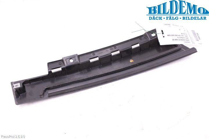 Opel ASTRA K 16-22 Dörr Dekorlist Bak Hö